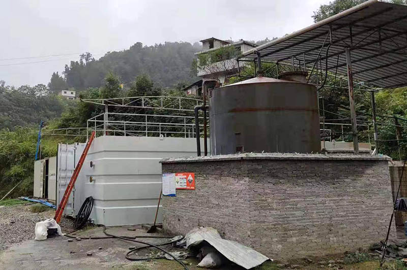 垃圾滲濾液設(shè)備現(xiàn)場(chǎng)